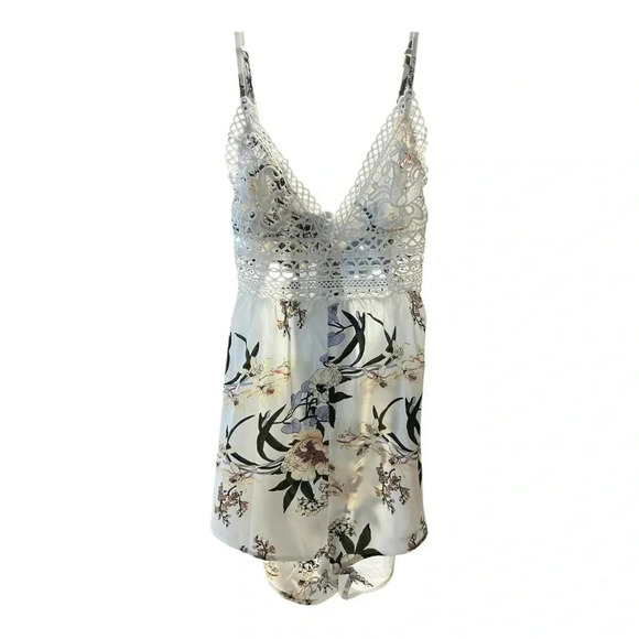 SHEIN Pants - SHEIN romper/jumpsuit